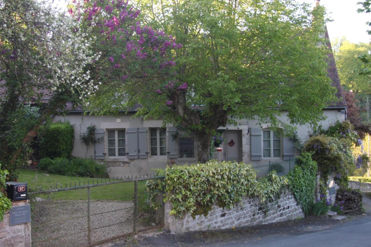 Chateau Vue Boussac Chambres d'Hôtes Exterior foto