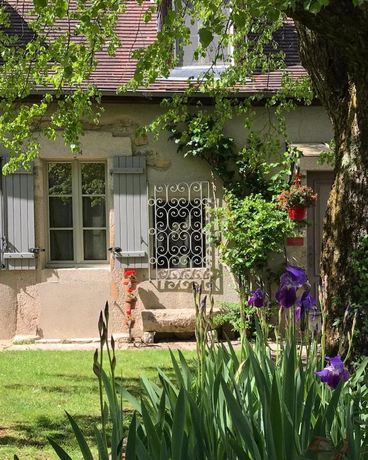 Chateau Vue Boussac Chambres d'Hôtes Exterior foto